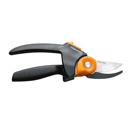 Fiskars PowerGear2 Bypass Pruning Shears, 3/4" Cut Capacity Garden Clippers